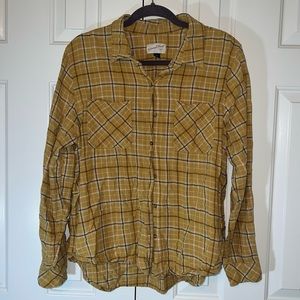 Universal Thread Yellow/Brown Flannel Button Front Shirt, Size XL